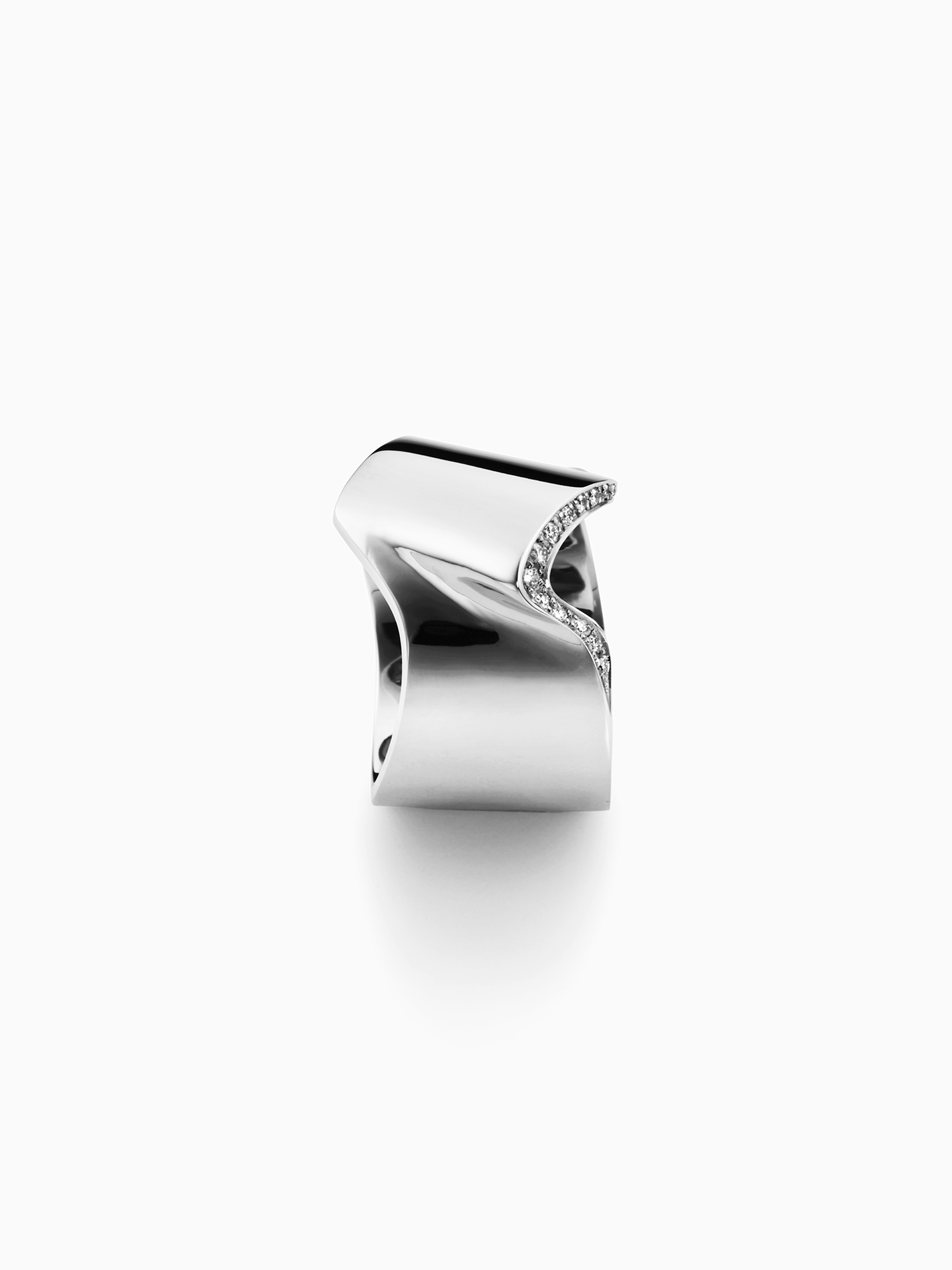 DT01  | RING | DIAMOND
