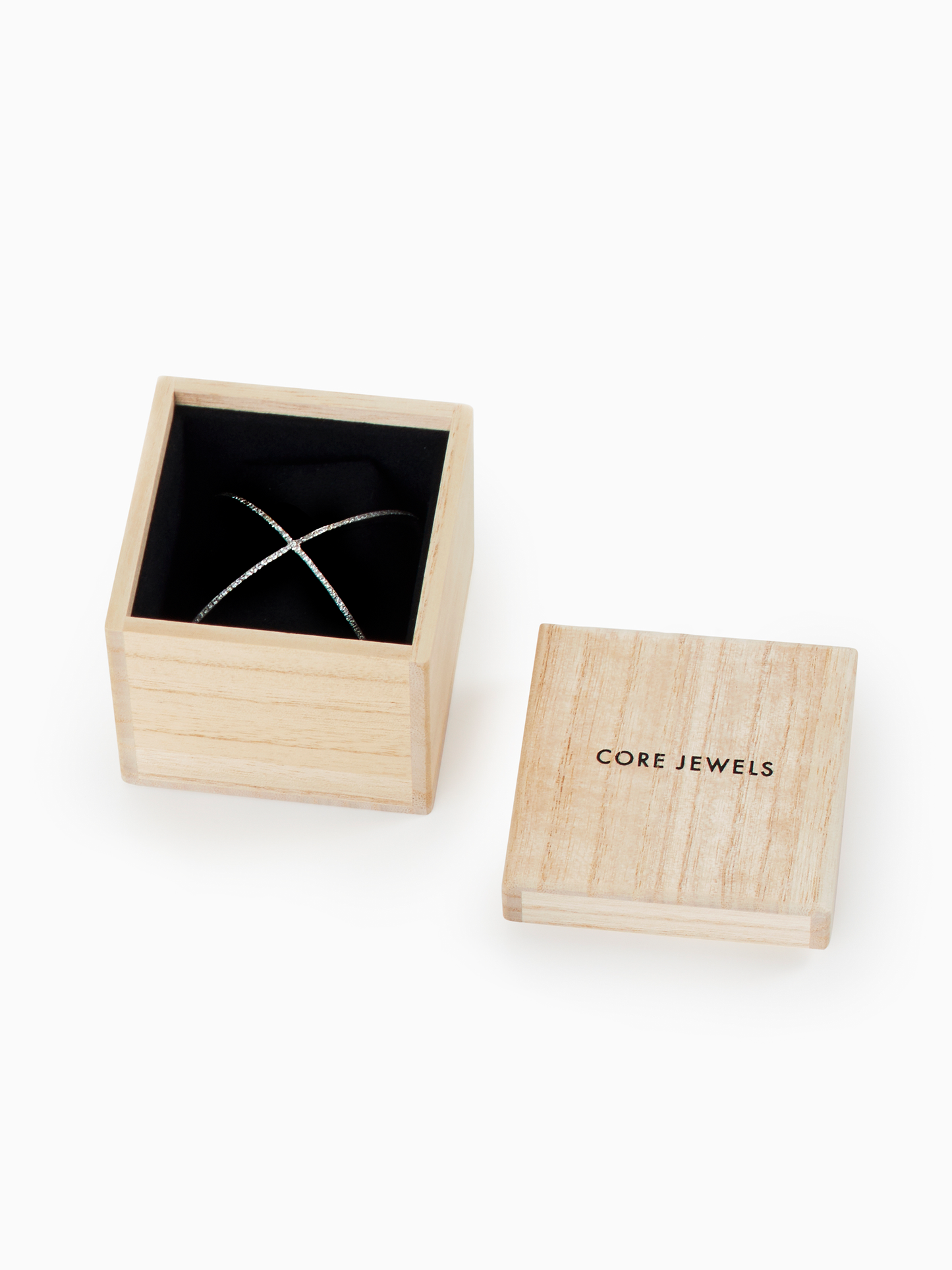 DT01  | RING | DIAMOND