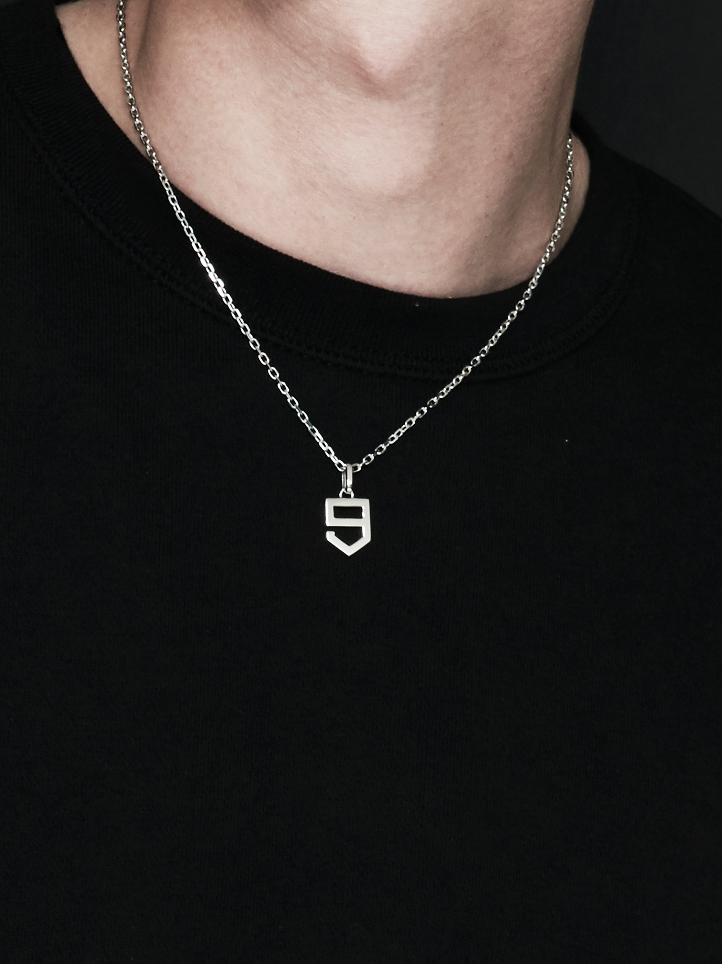 NUMERAL 9 | PENDANT