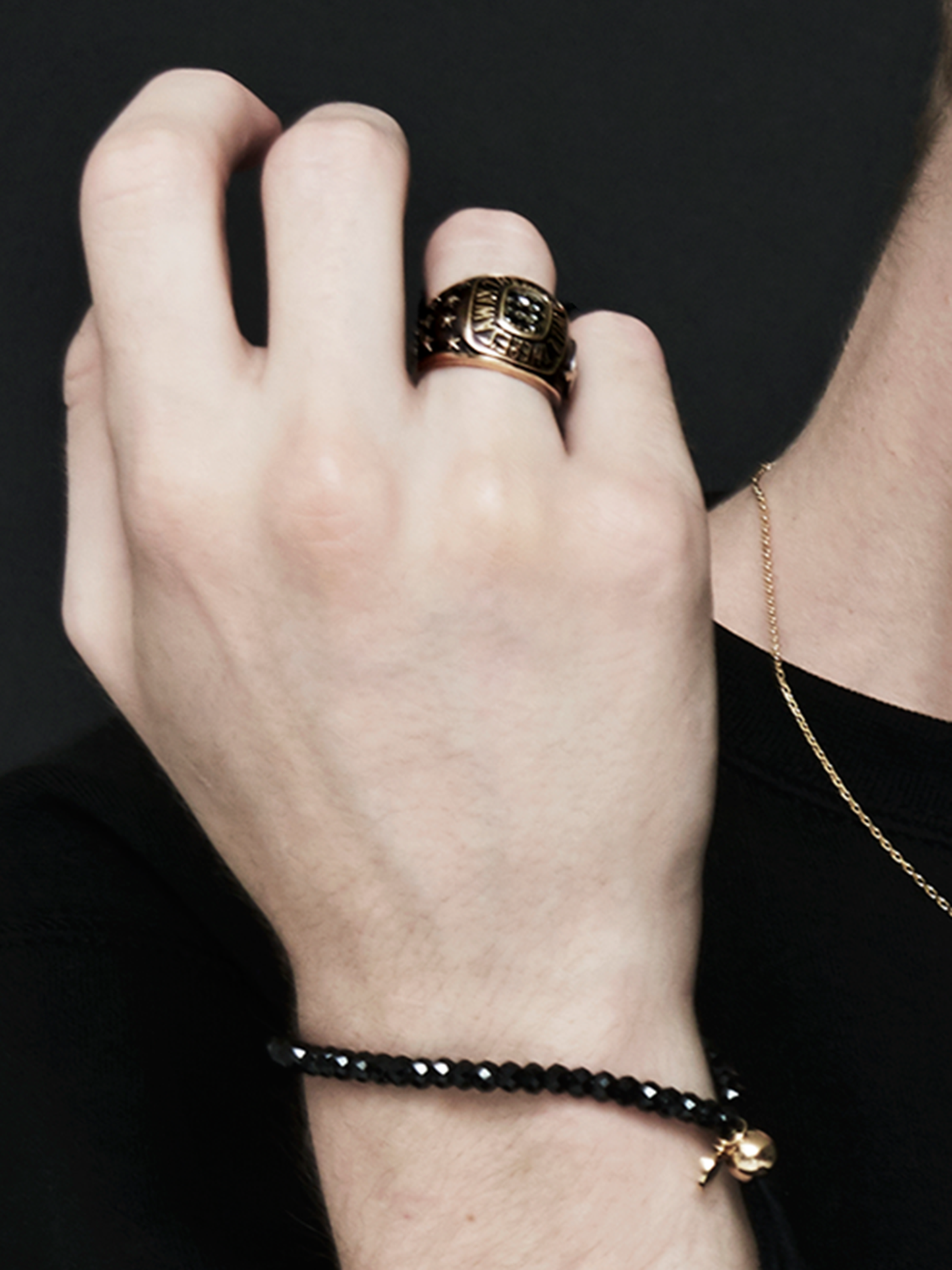 LIFE | RING | ONYX