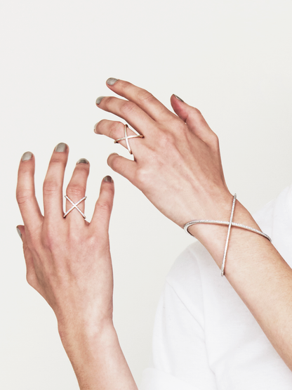 MOBIUS | RING | DIAMOND |SS